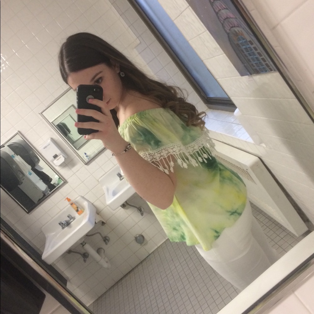 ☆ tie dye off the shoulder shirt ☆